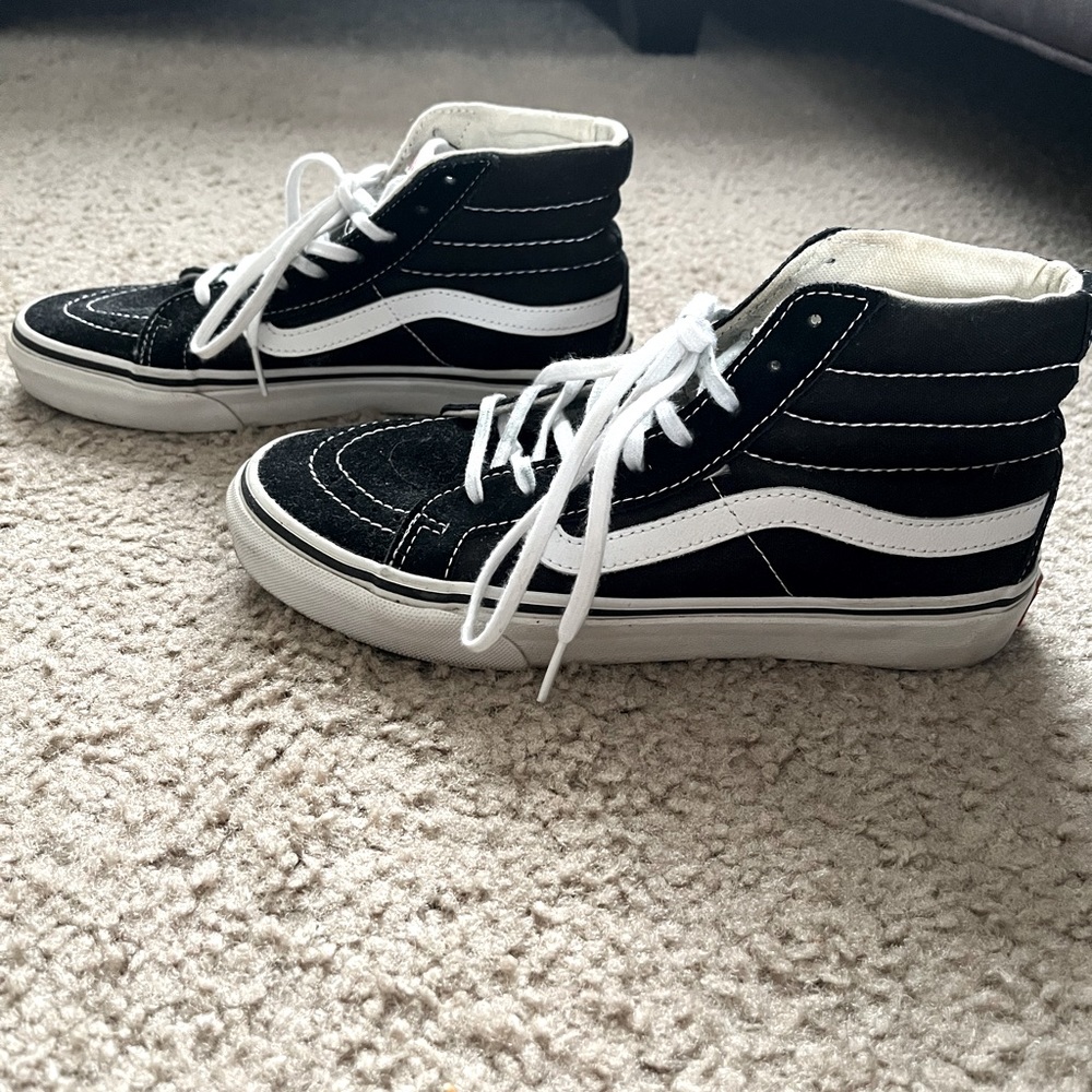Vans Sk8-Hi Unisex Black White Suede Canvas High Tops